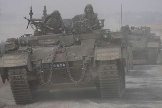 Ze vzduchu, moře a země. Izrael oznámil, že dokončuje přípravu operace v pásmu Gazy - Novinky